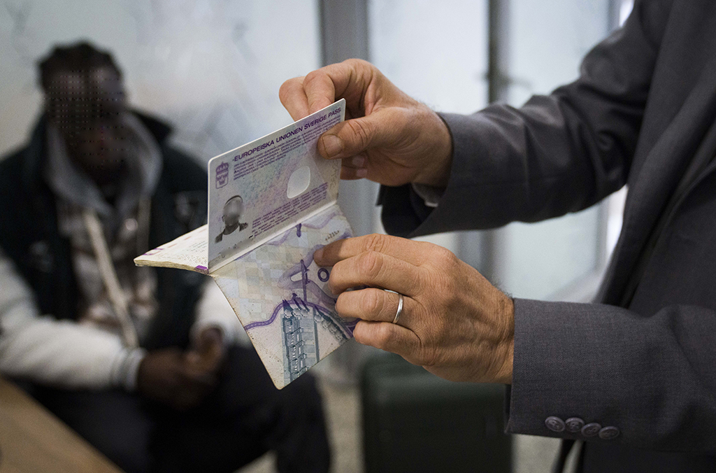 7_Morocco passport check.JPG