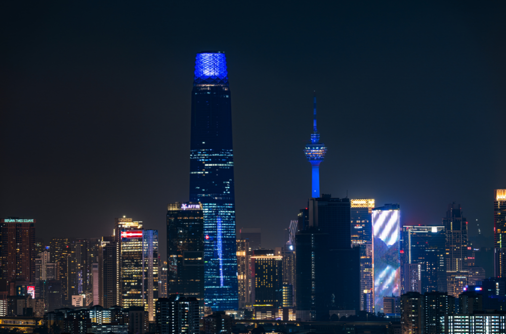 MALAYSIA - Kuala Lumpur - Kuala Lumpur Tower and The Exchange 106  3.png