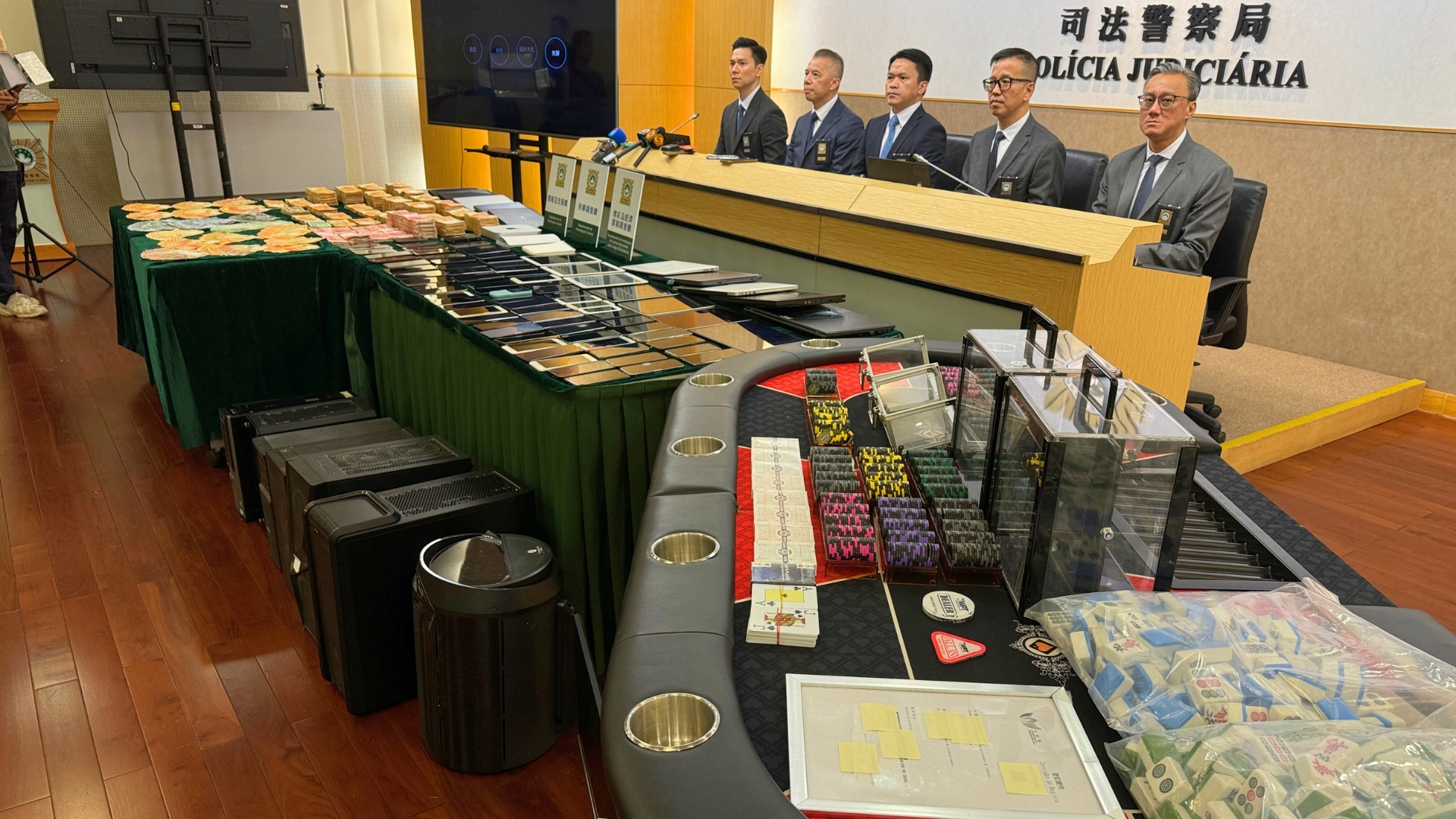 Macao-Photo-2_ Local police take down a cross-border criminal syndicate .png