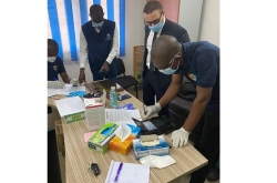 Officers from the INTERPOL National Central Bureau in Côte d'Ivoire as well as the forensic and penitentiary services were trained on using biometric data collection equipment.