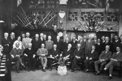 1927